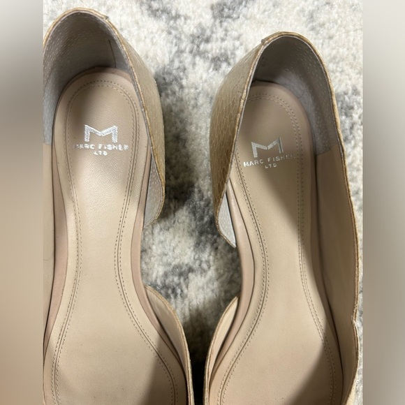 Marc Fisher snake skin nude flats women’s size 8​ - Picture 2 of 8